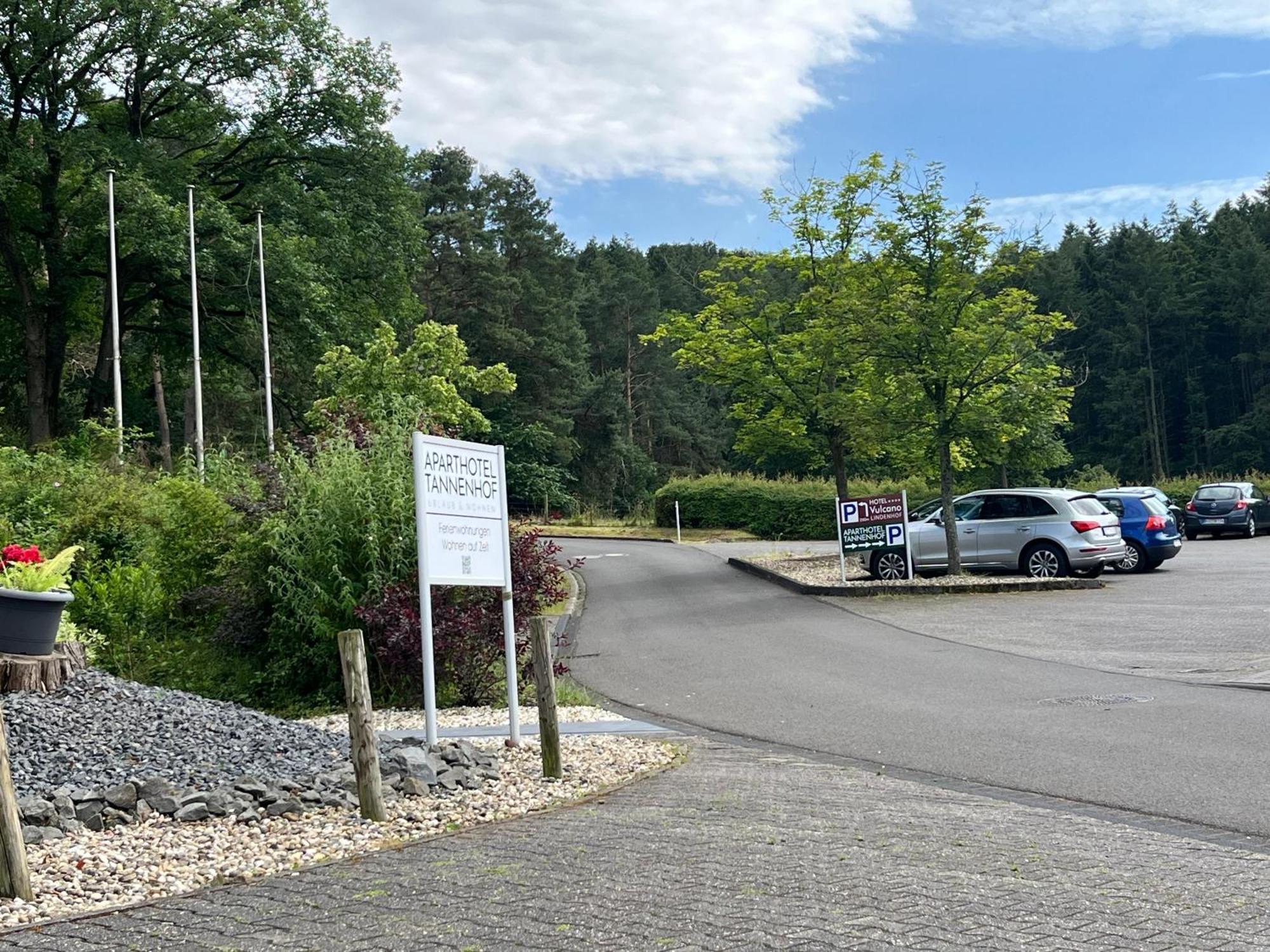 Aparthotel Tannenhof ヴィットリッヒ エクステリア 写真
